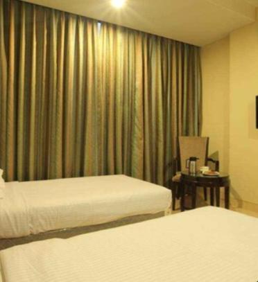 Hotel Ashoka, Pune Yerandwane Ngoại thất bức ảnh